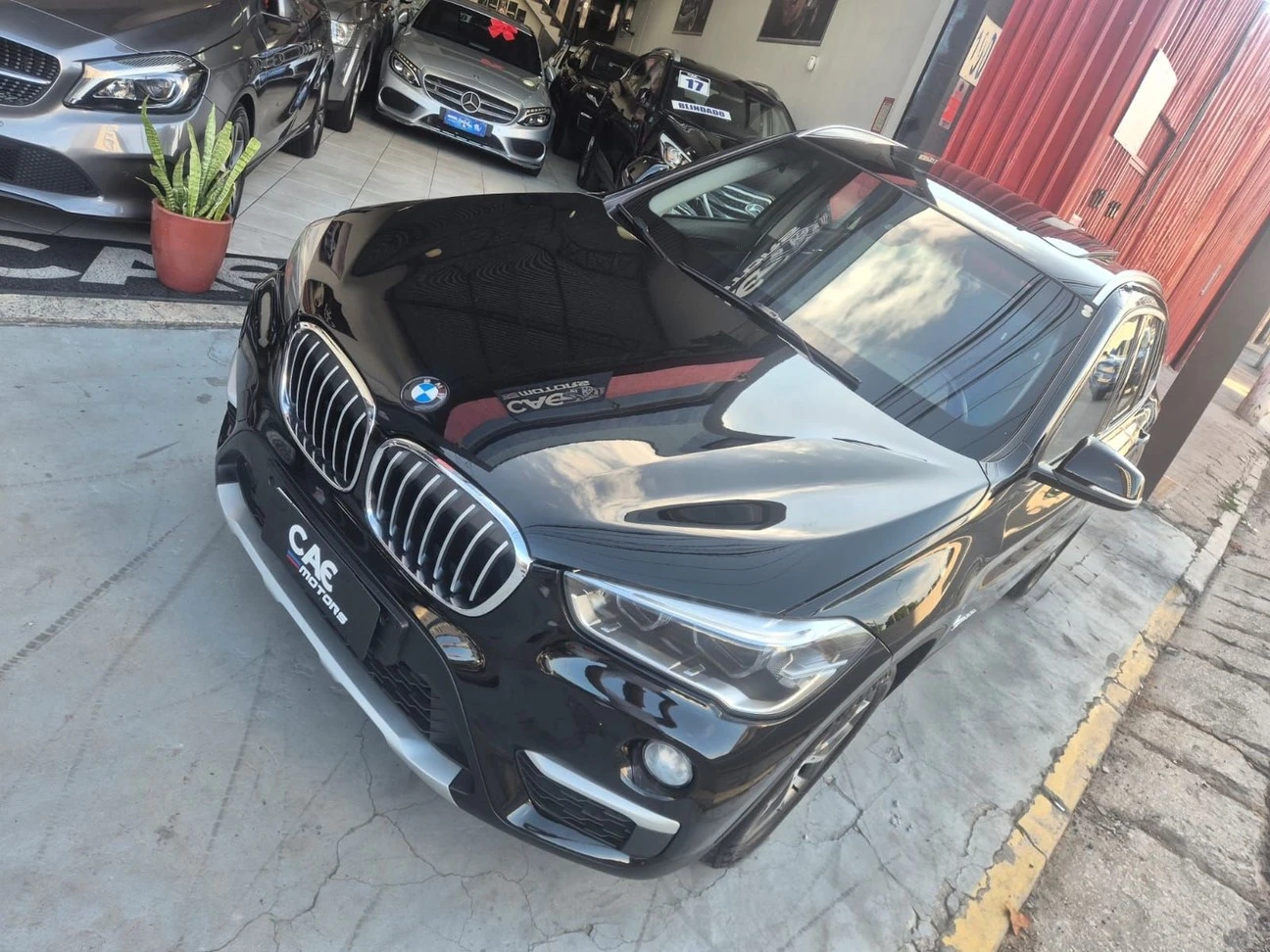 BMW X1