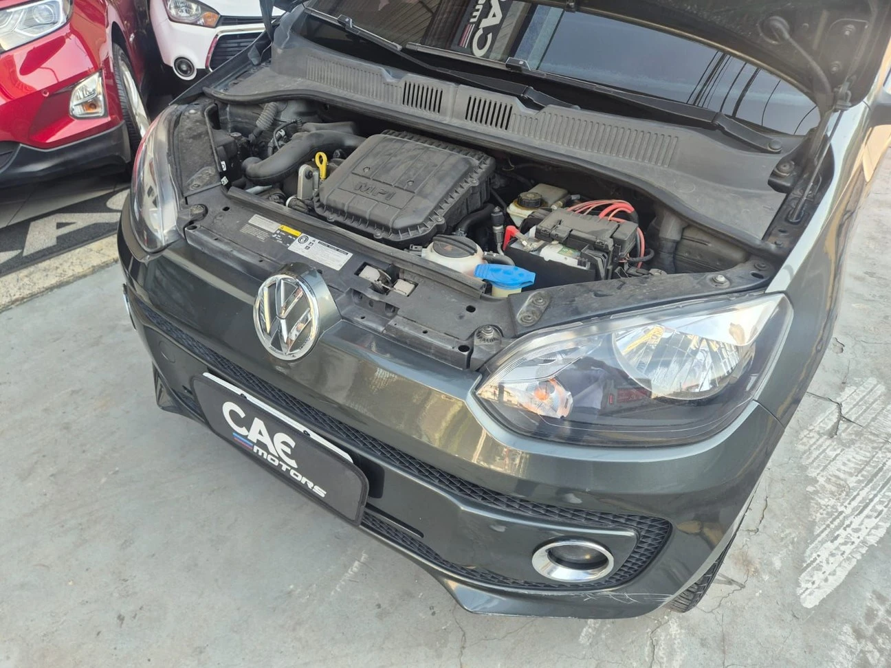 VOLKSWAGEN UP