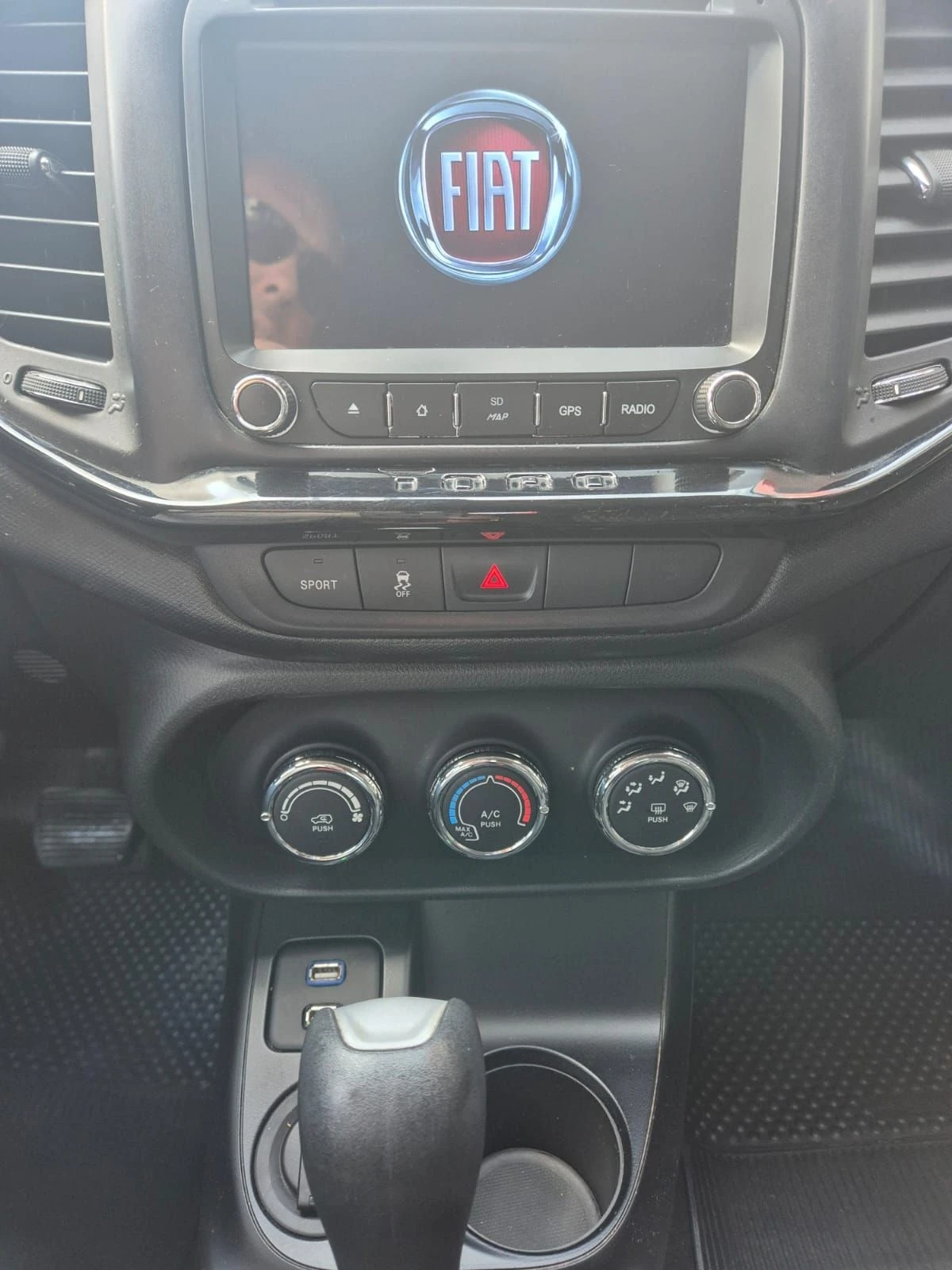 FIAT TORO
