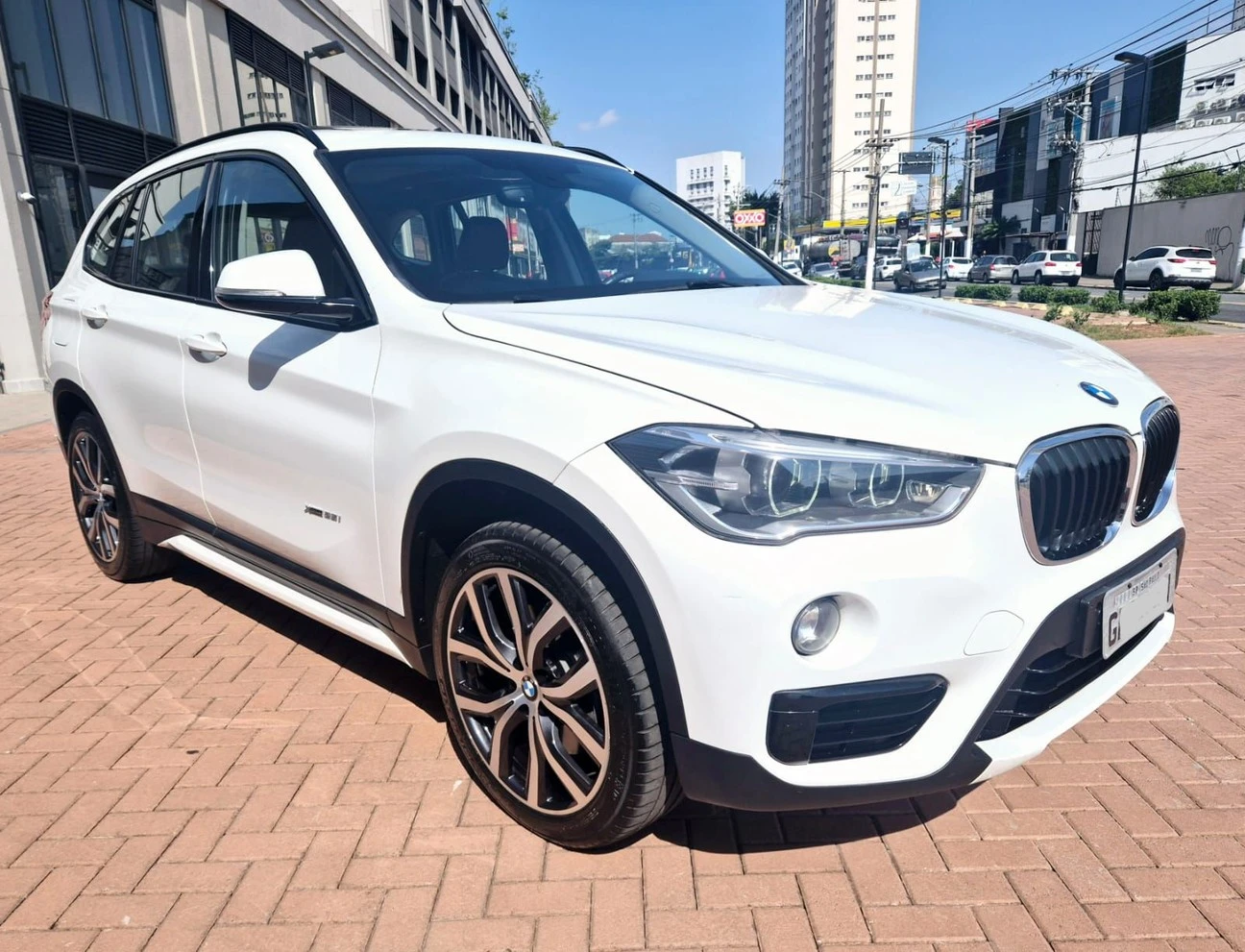 BMW X1