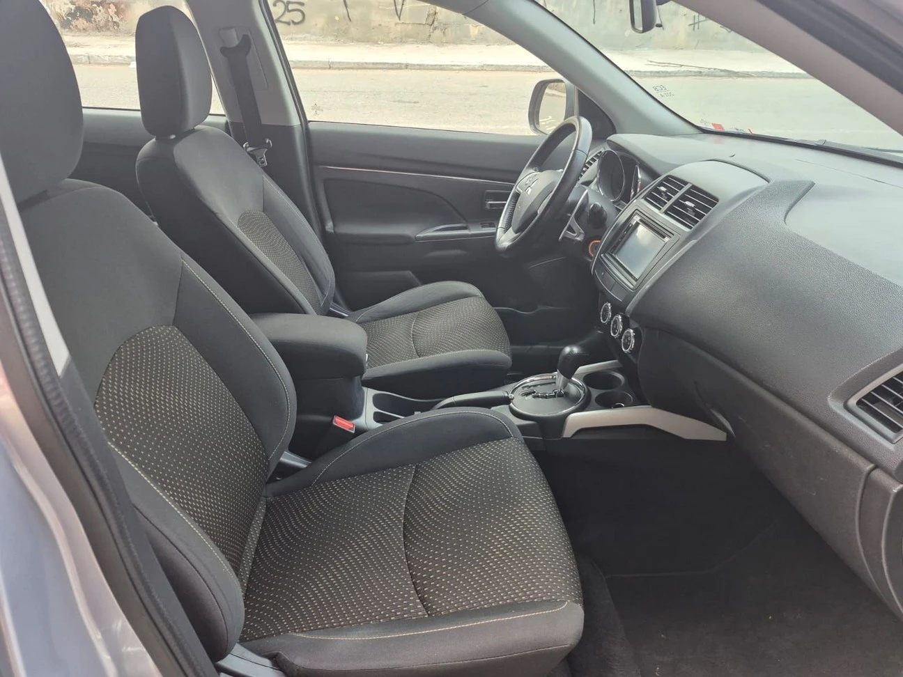 MITSUBISHI ASX
