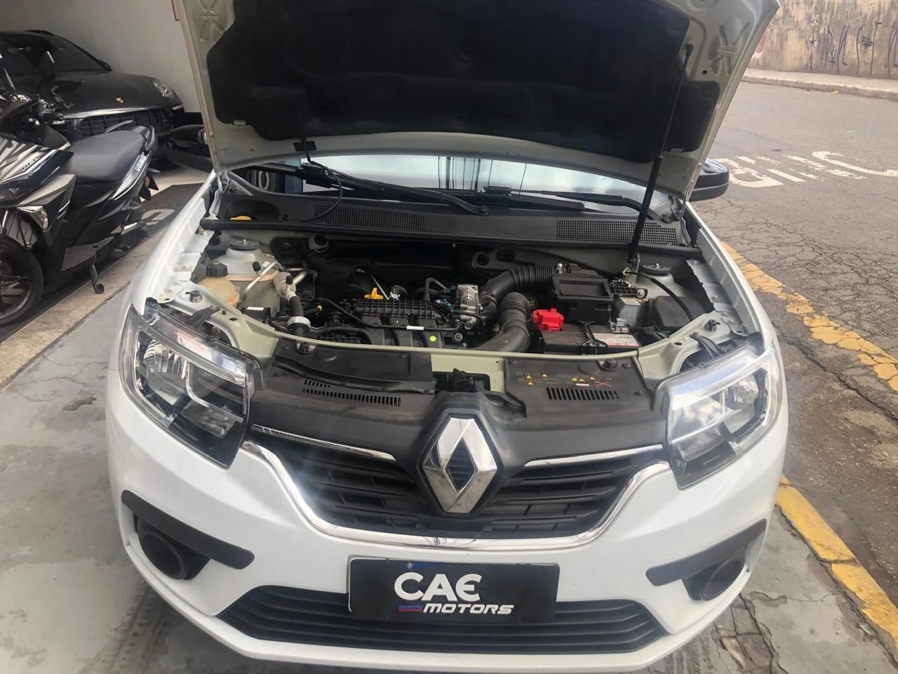 RENAULT LOGAN
