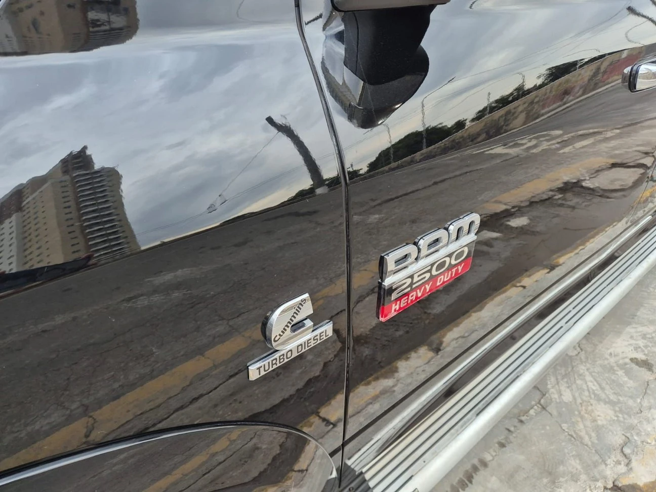 DODGE RAM