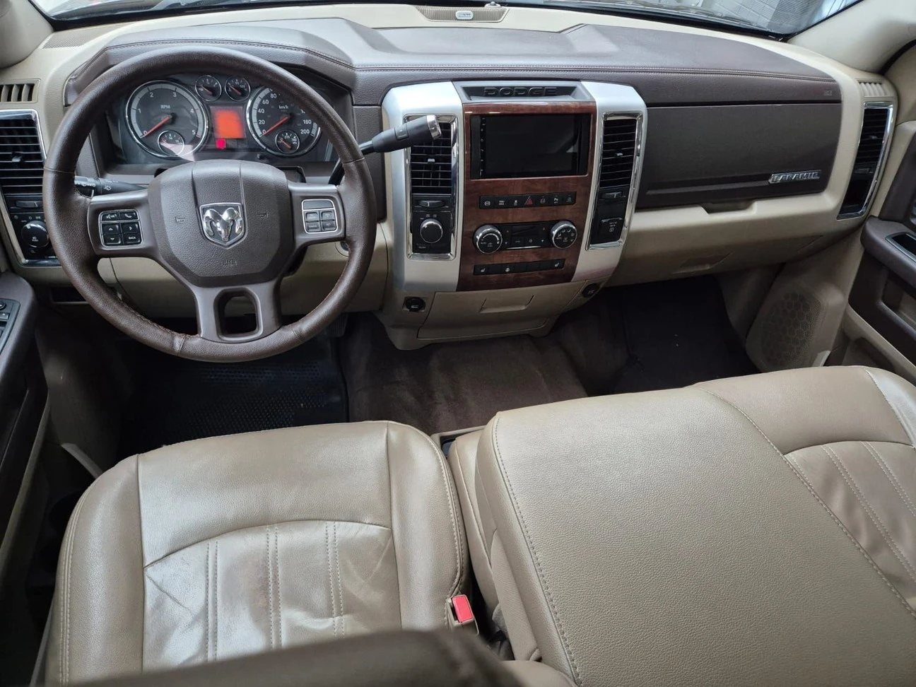 DODGE RAM