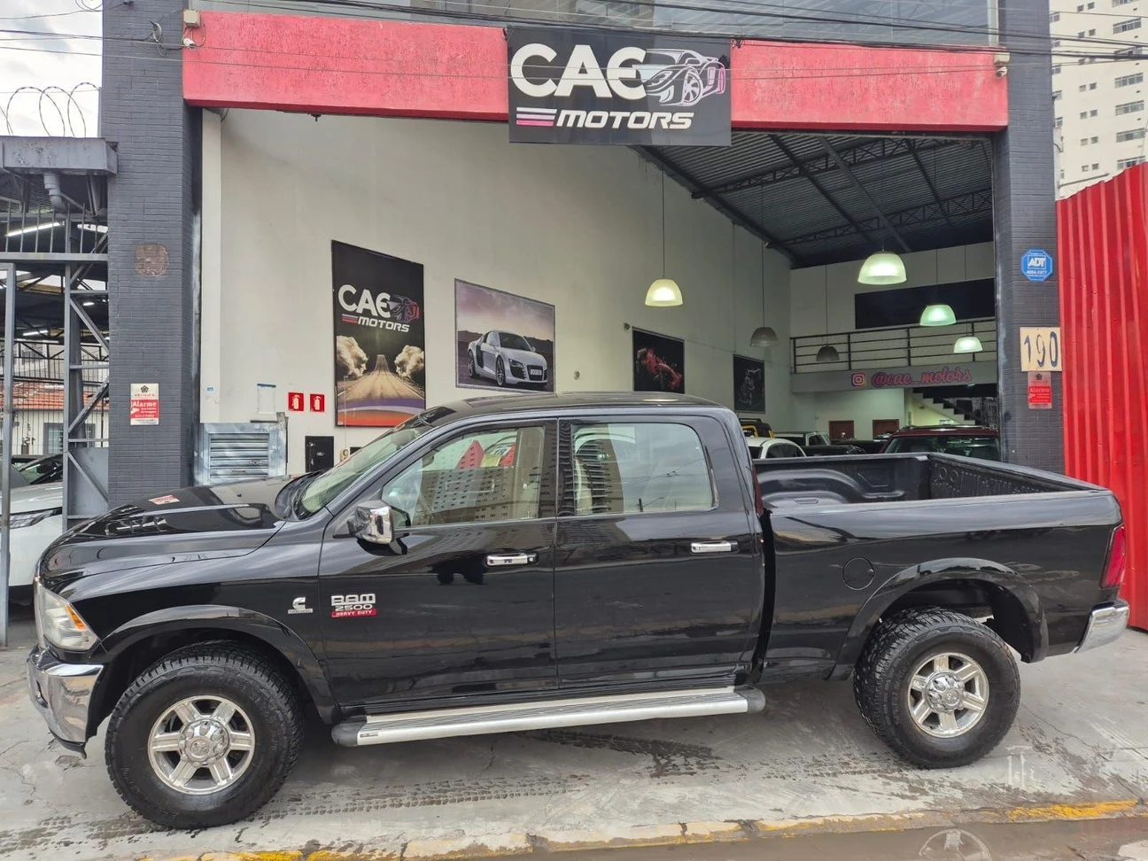 DODGE RAM