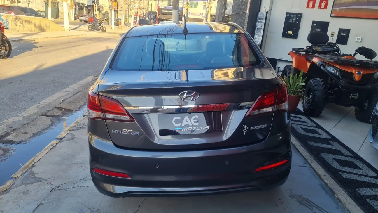 HYUNDAI HB20S