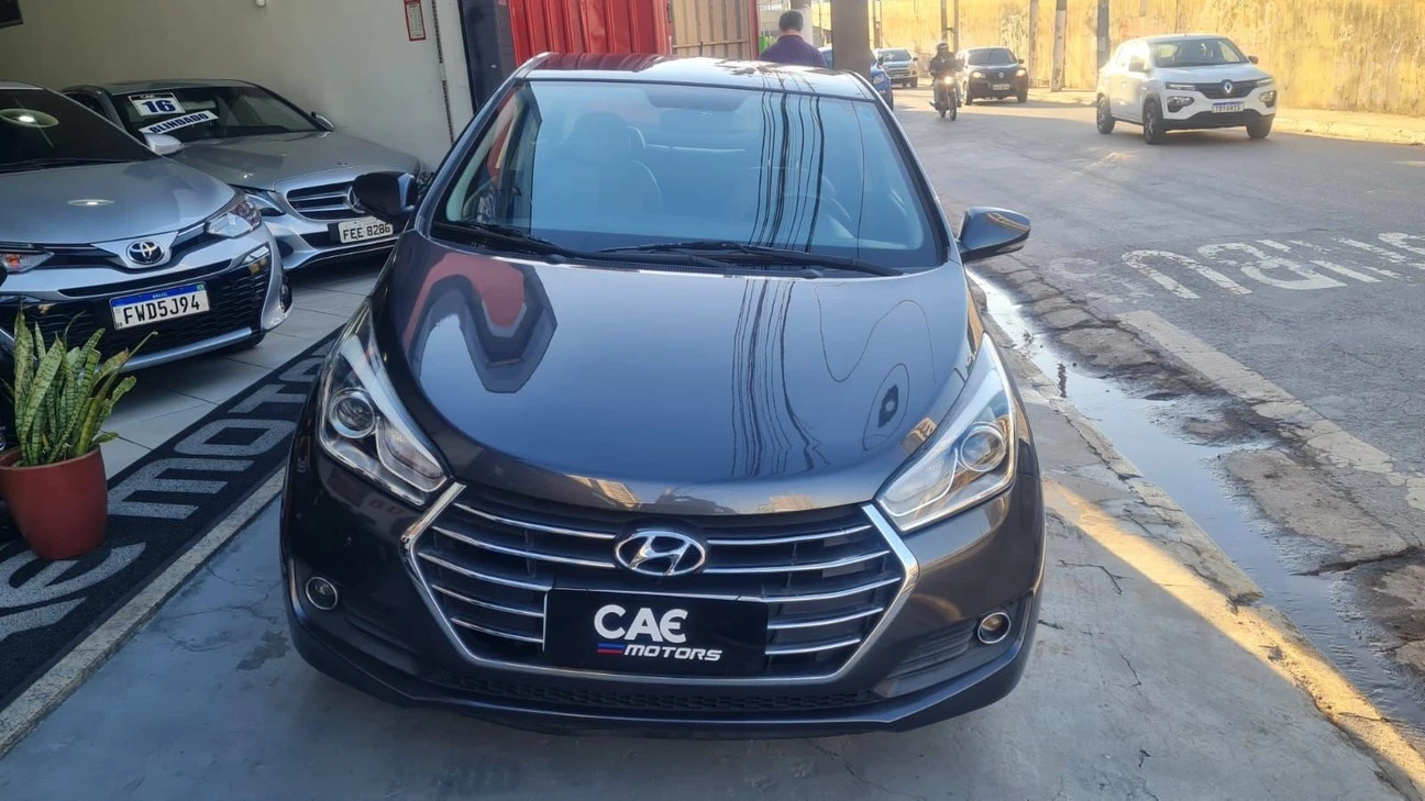 HYUNDAI HB20S