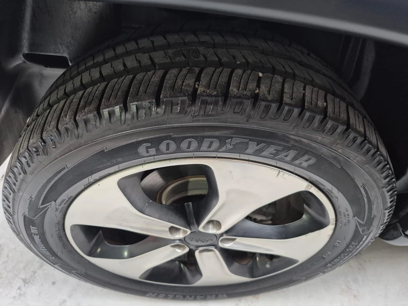 JEEP COMPASS