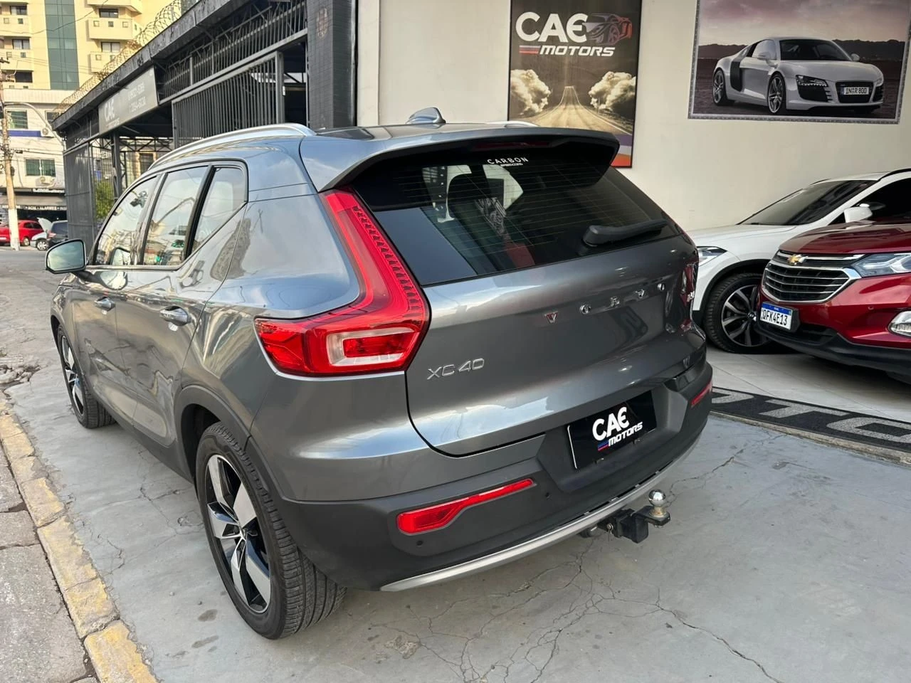 VOLVO XC40