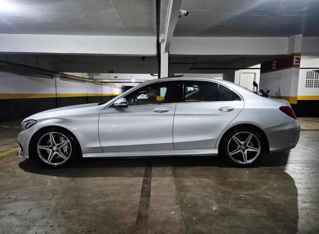 MERCEDES-BENZ C 250