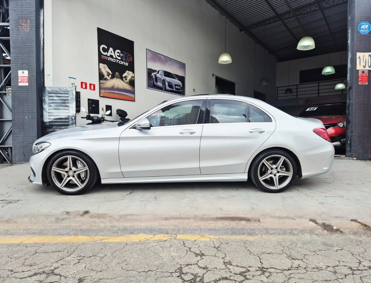 MERCEDES-BENZ C 250