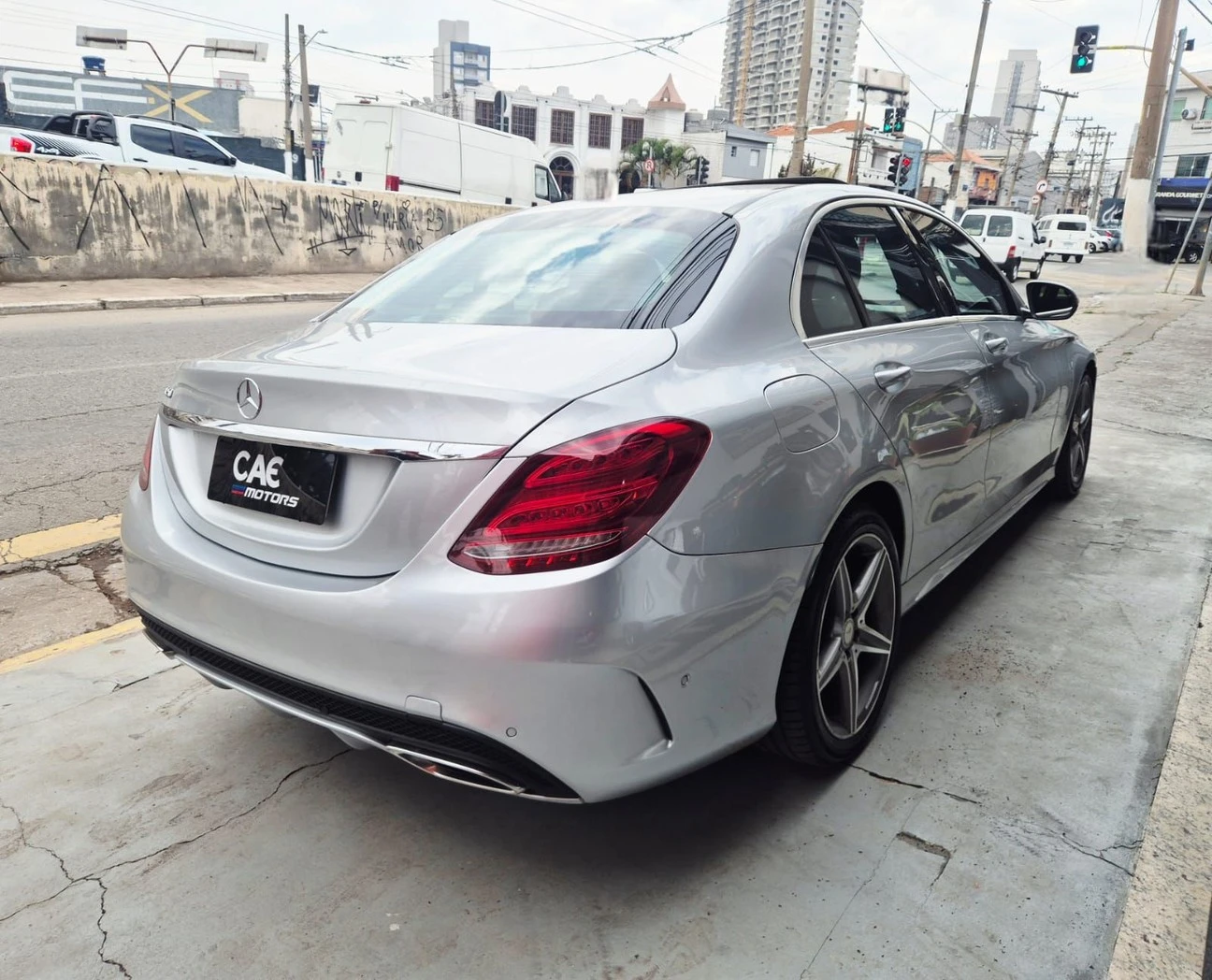 MERCEDES-BENZ C 250