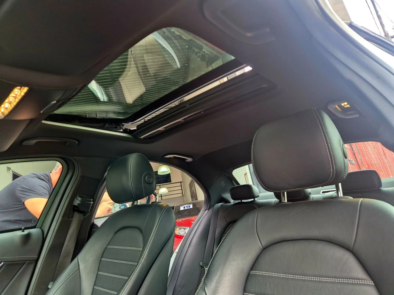 MERCEDES-BENZ C 250