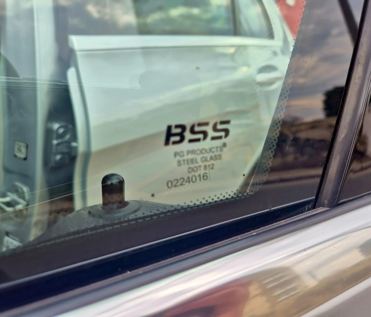 MERCEDES-BENZ C 250