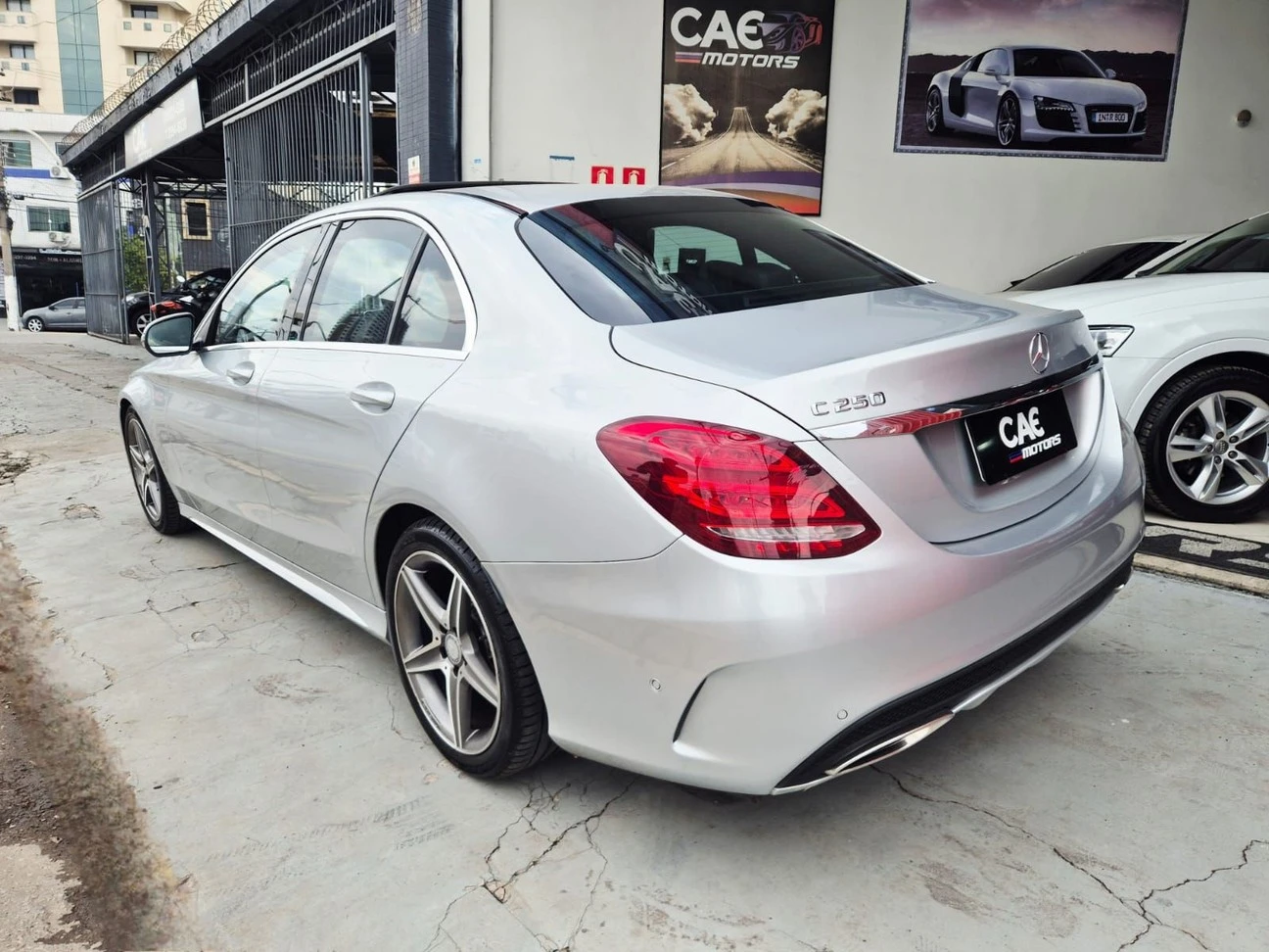MERCEDES-BENZ C 250