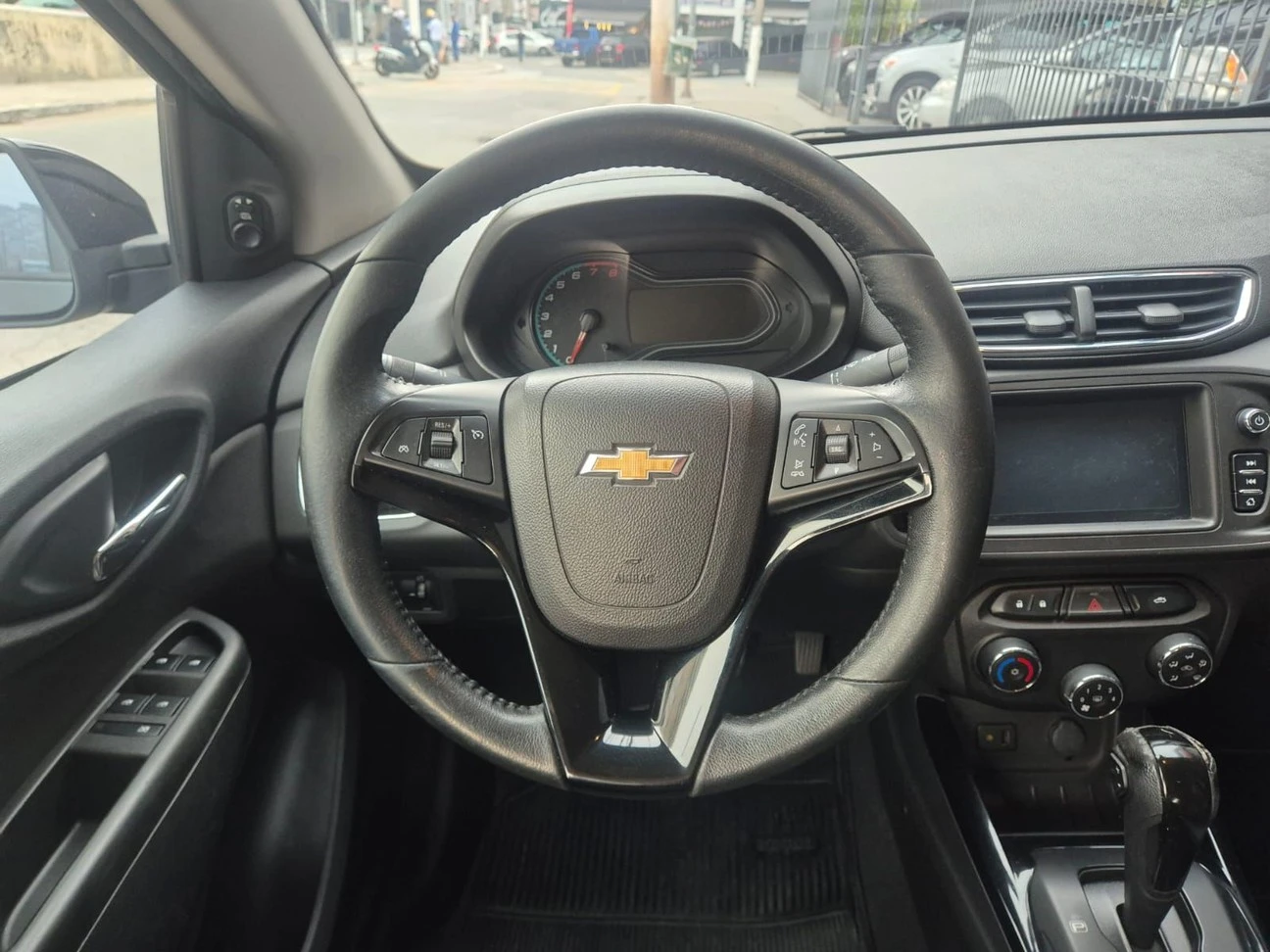 CHEVROLET ONIX