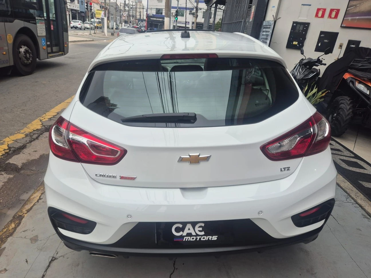 CHEVROLET CRUZE