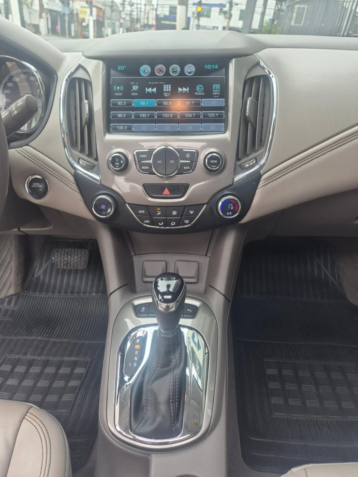 CHEVROLET CRUZE