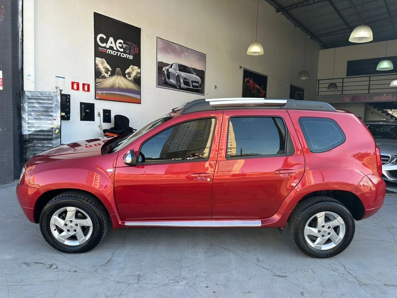 RENAULT DUSTER