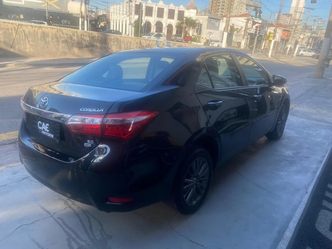TOYOTA COROLLA