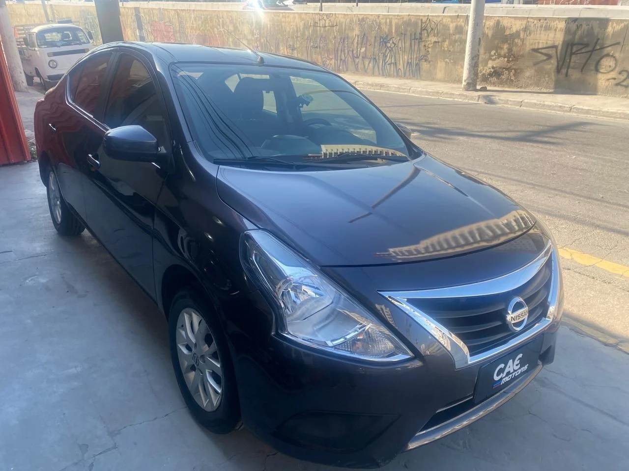 NISSAN VERSA