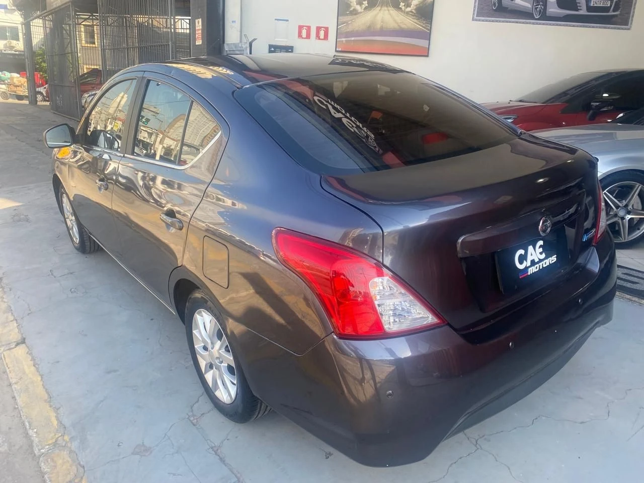 NISSAN VERSA
