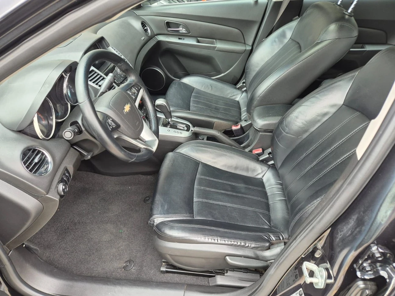 CHEVROLET CRUZE