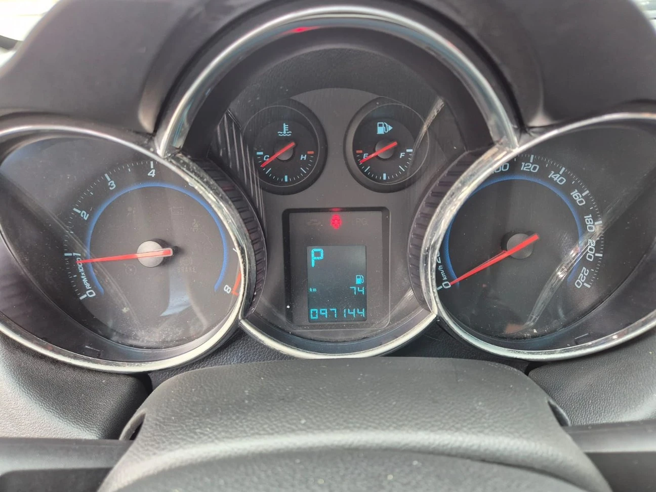 CHEVROLET CRUZE