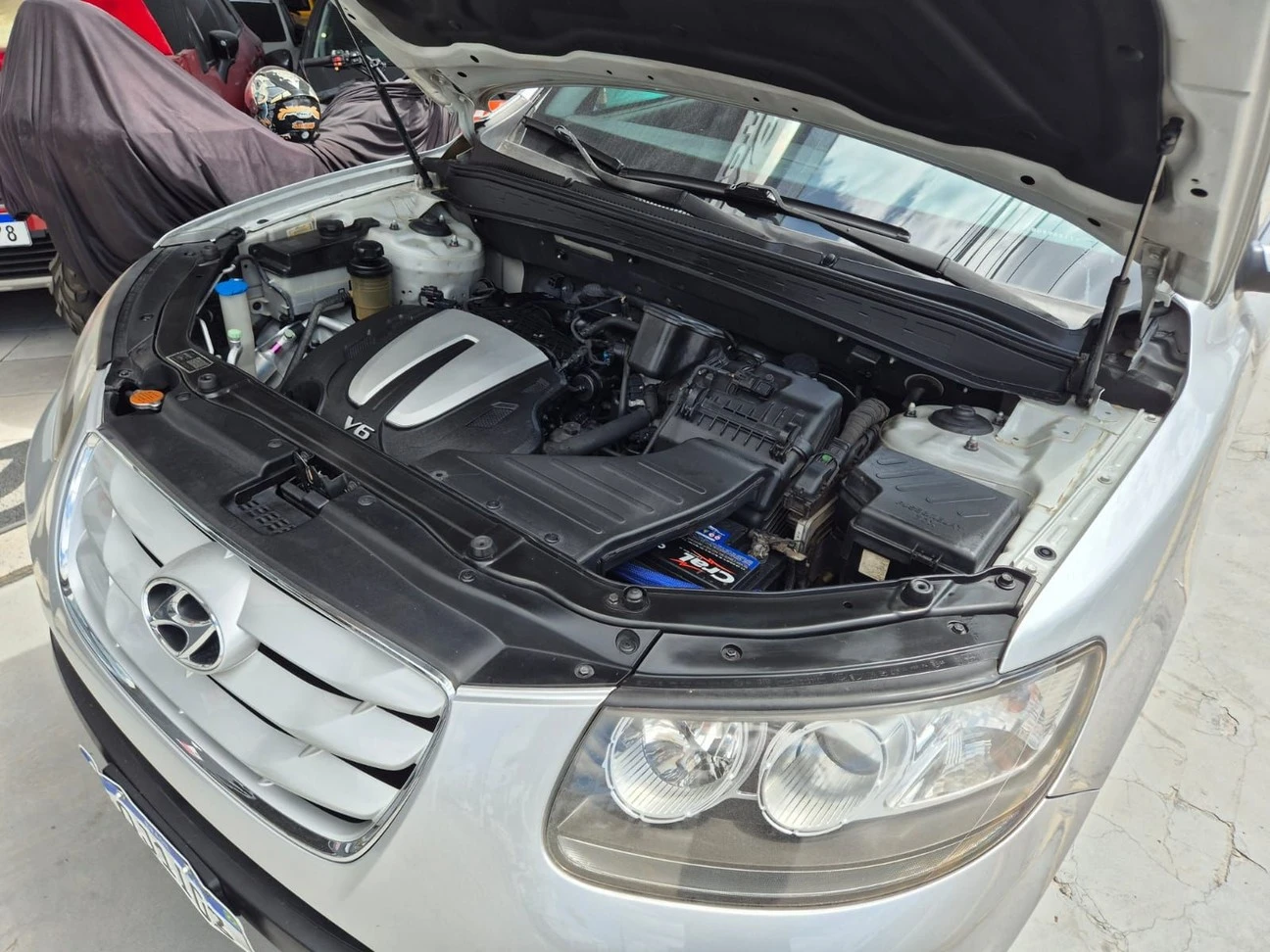 HYUNDAI SANTA FE