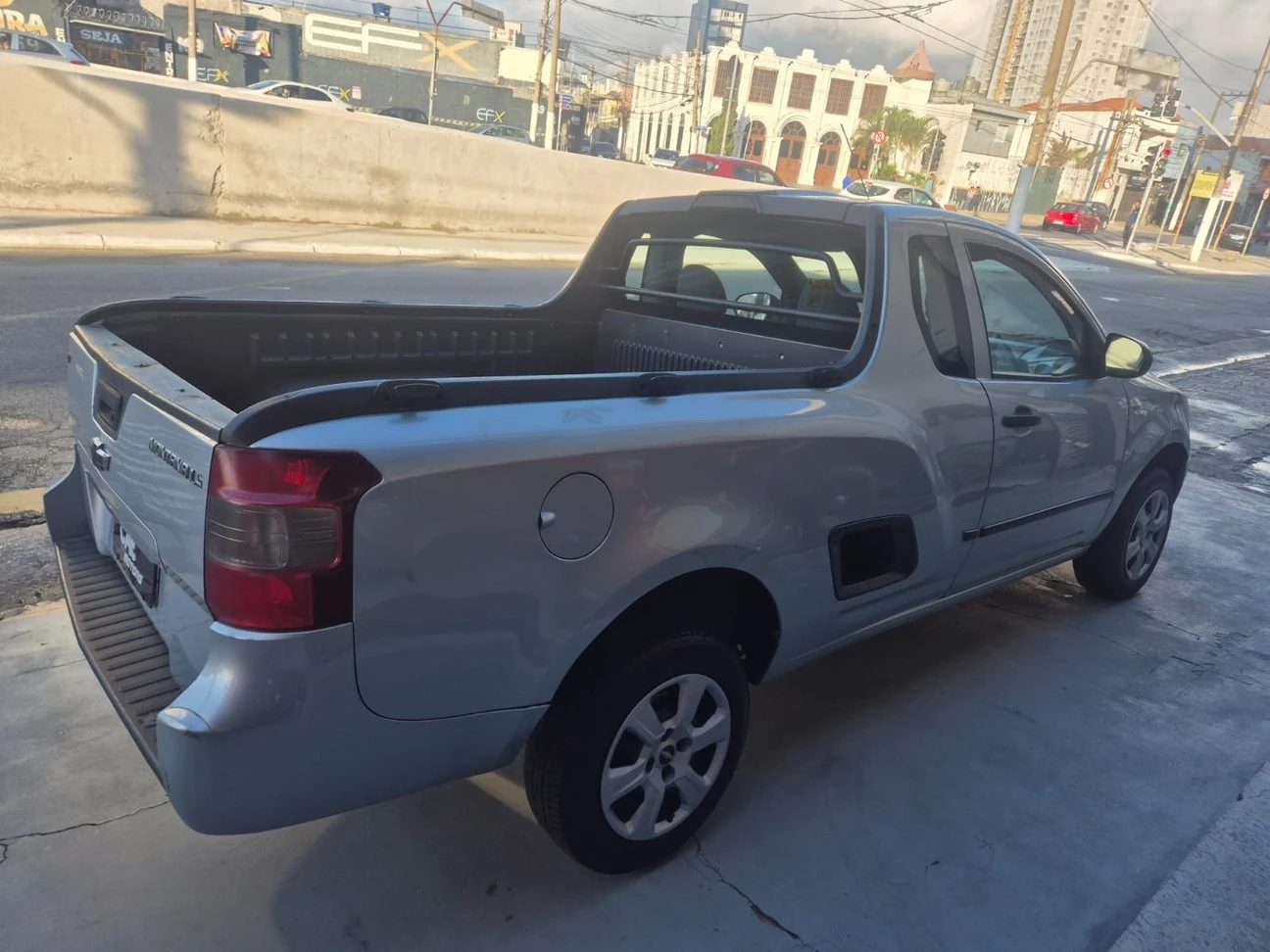 CHEVROLET MONTANA