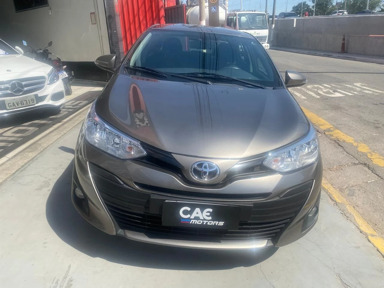 TOYOTA YARIS