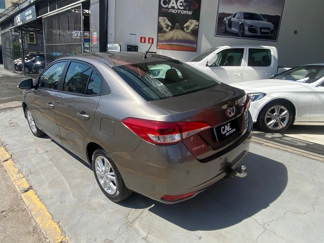 TOYOTA YARIS