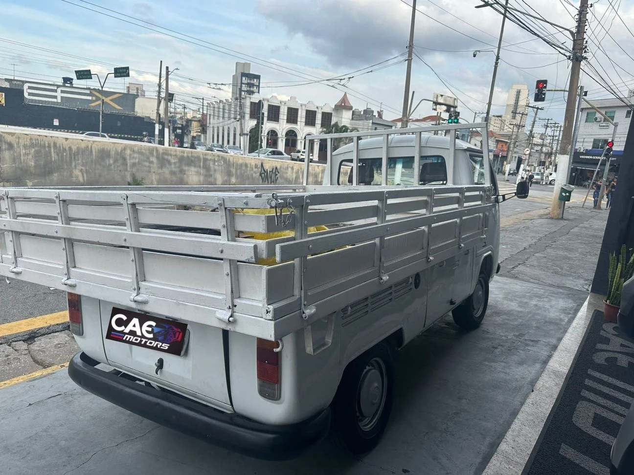 VOLKSWAGEN KOMBI