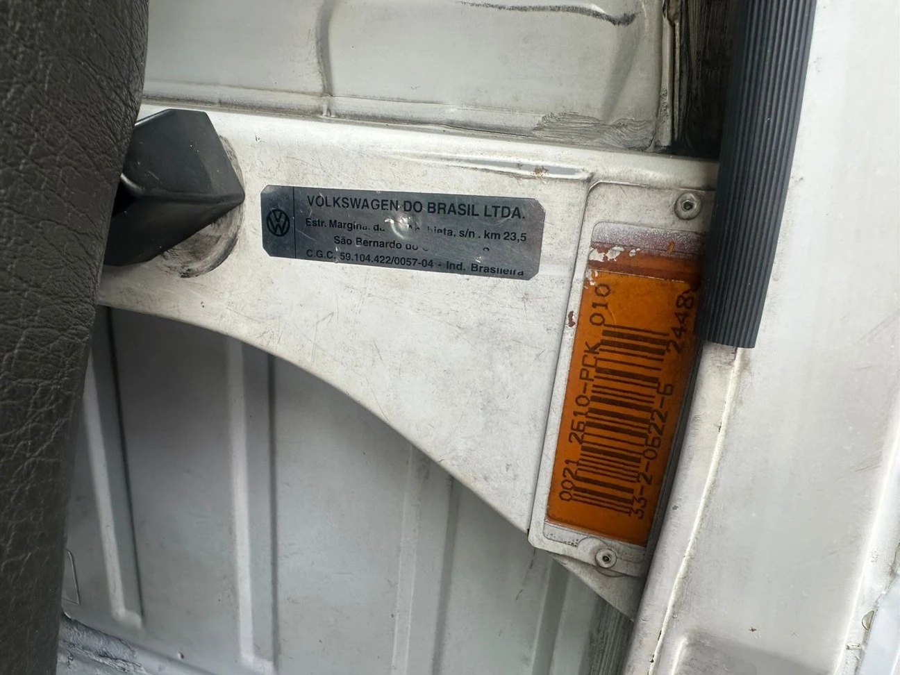 VOLKSWAGEN KOMBI