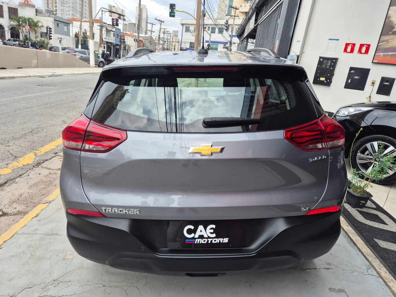 CHEVROLET TRACKER