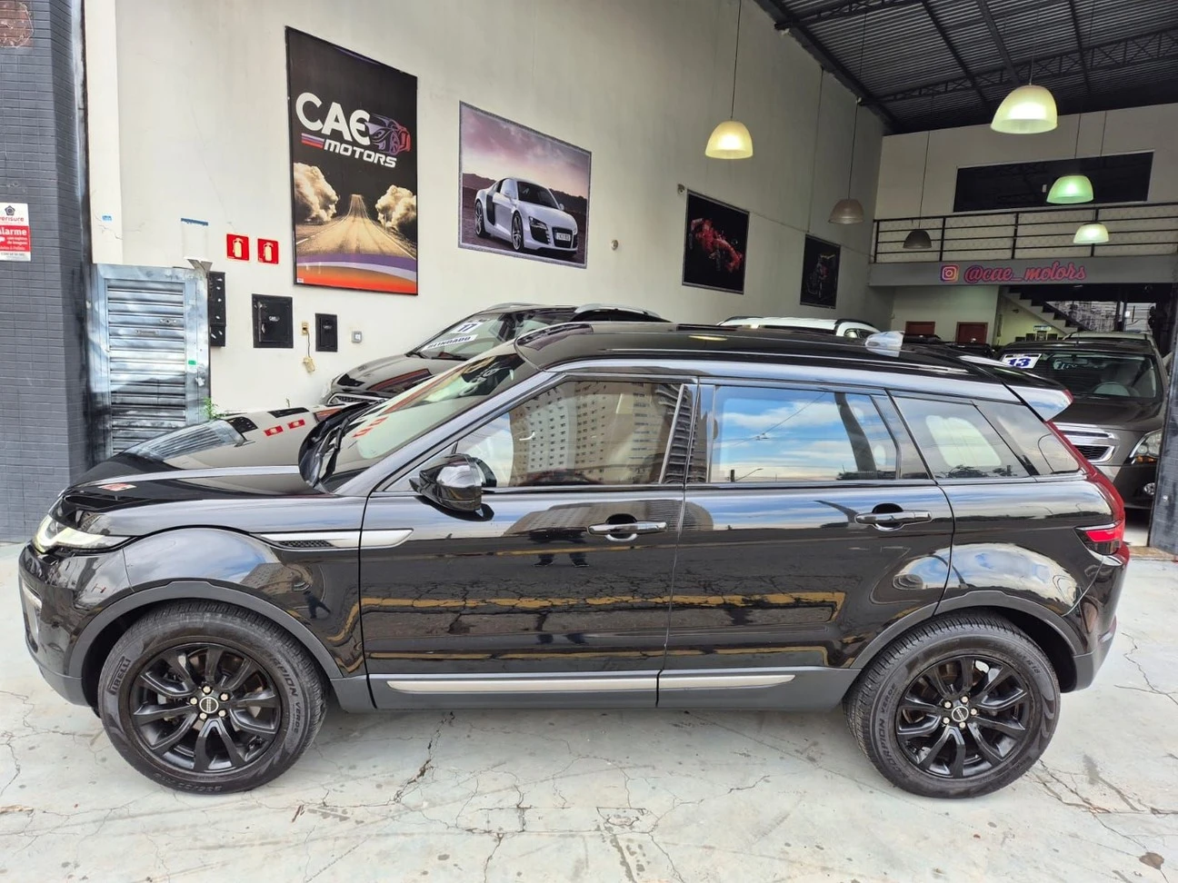 LAND ROVER RANGE ROVER EVOQUE