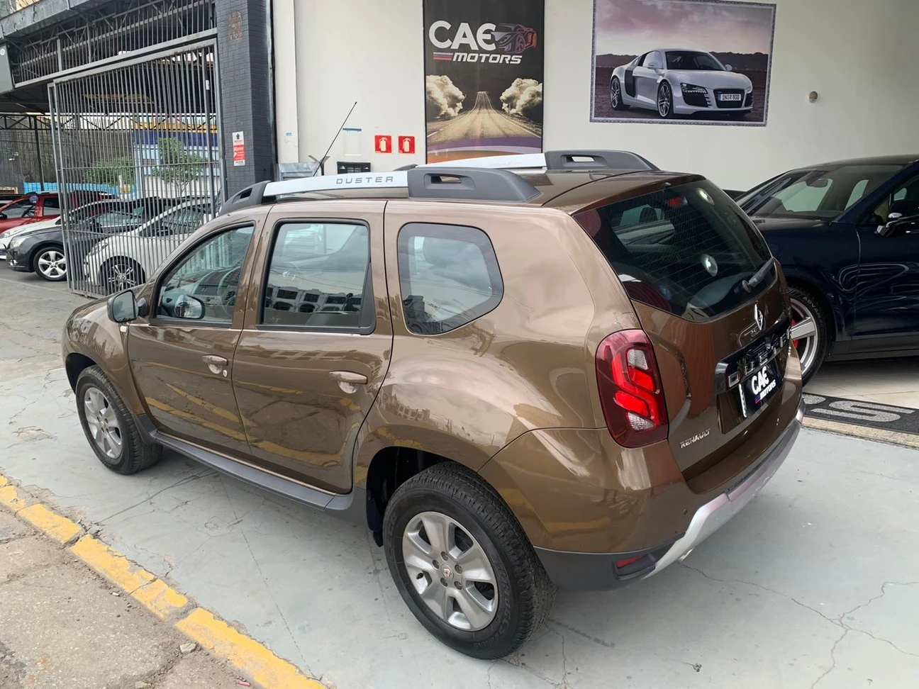 RENAULT DUSTER