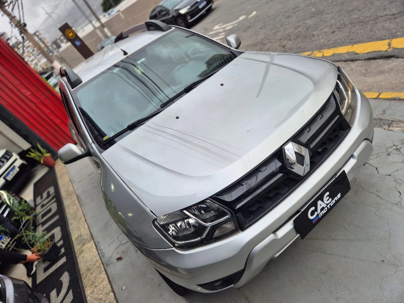 RENAULT DUSTER