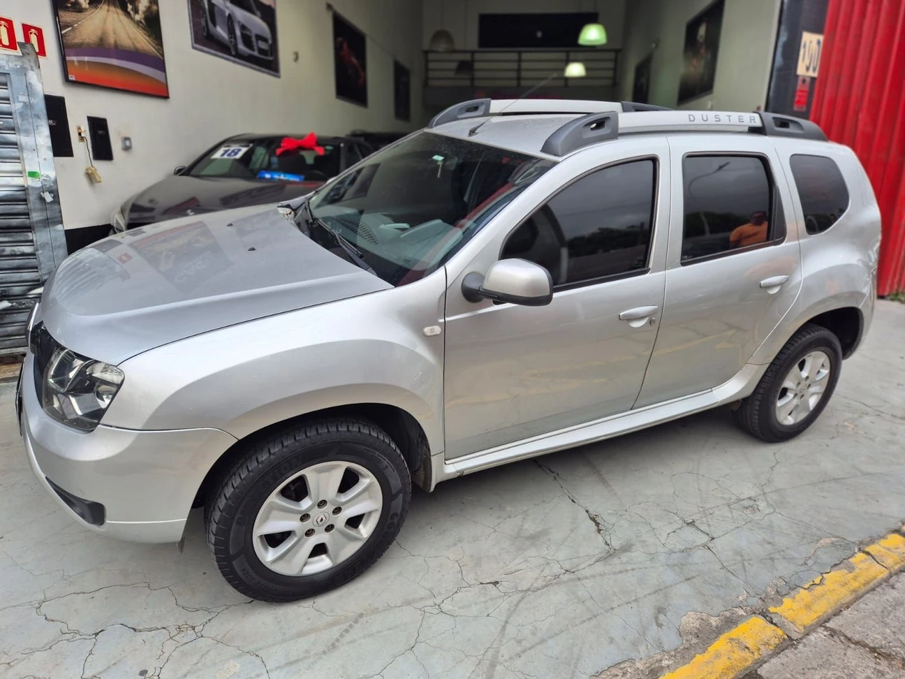 RENAULT DUSTER