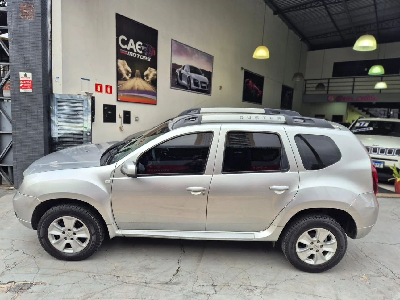 RENAULT DUSTER