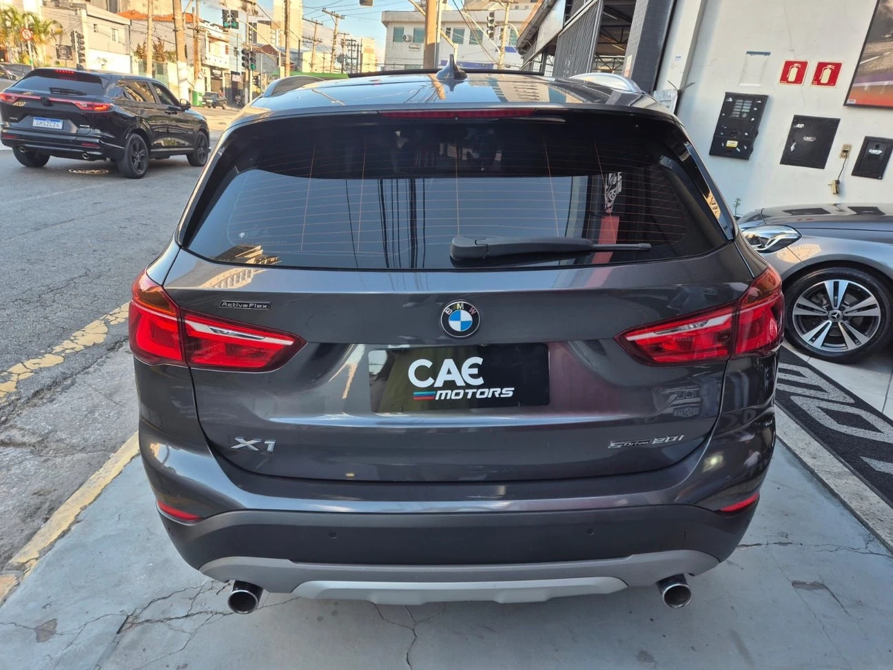 BMW X1