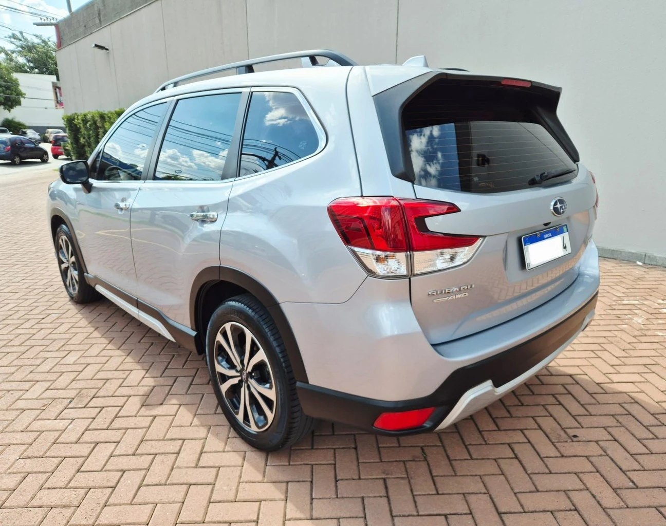 SUBARU FORESTER