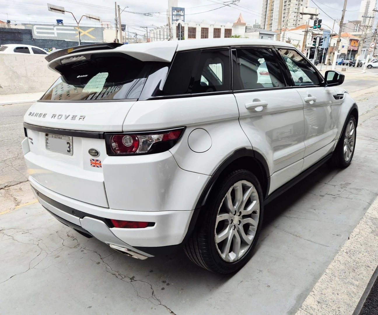 LAND ROVER RANGE ROVER EVOQUE