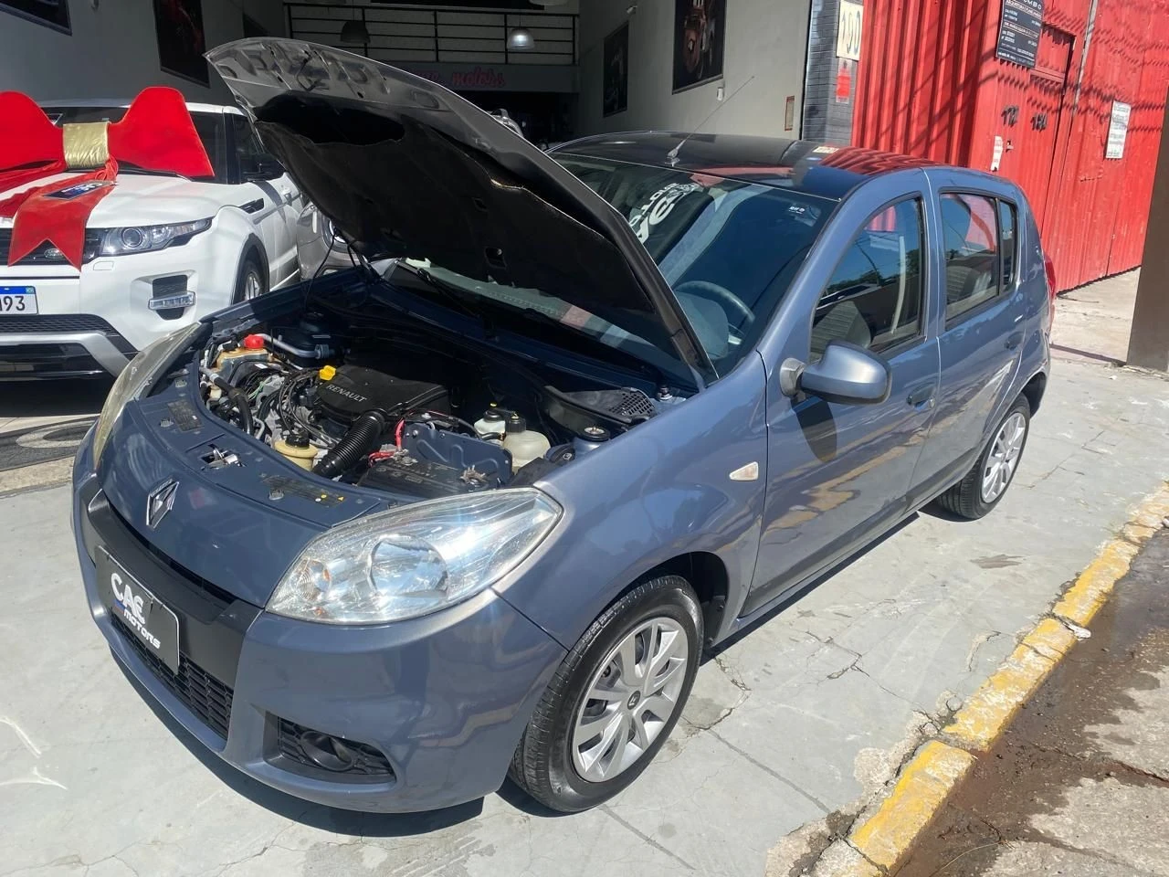 RENAULT SANDERO