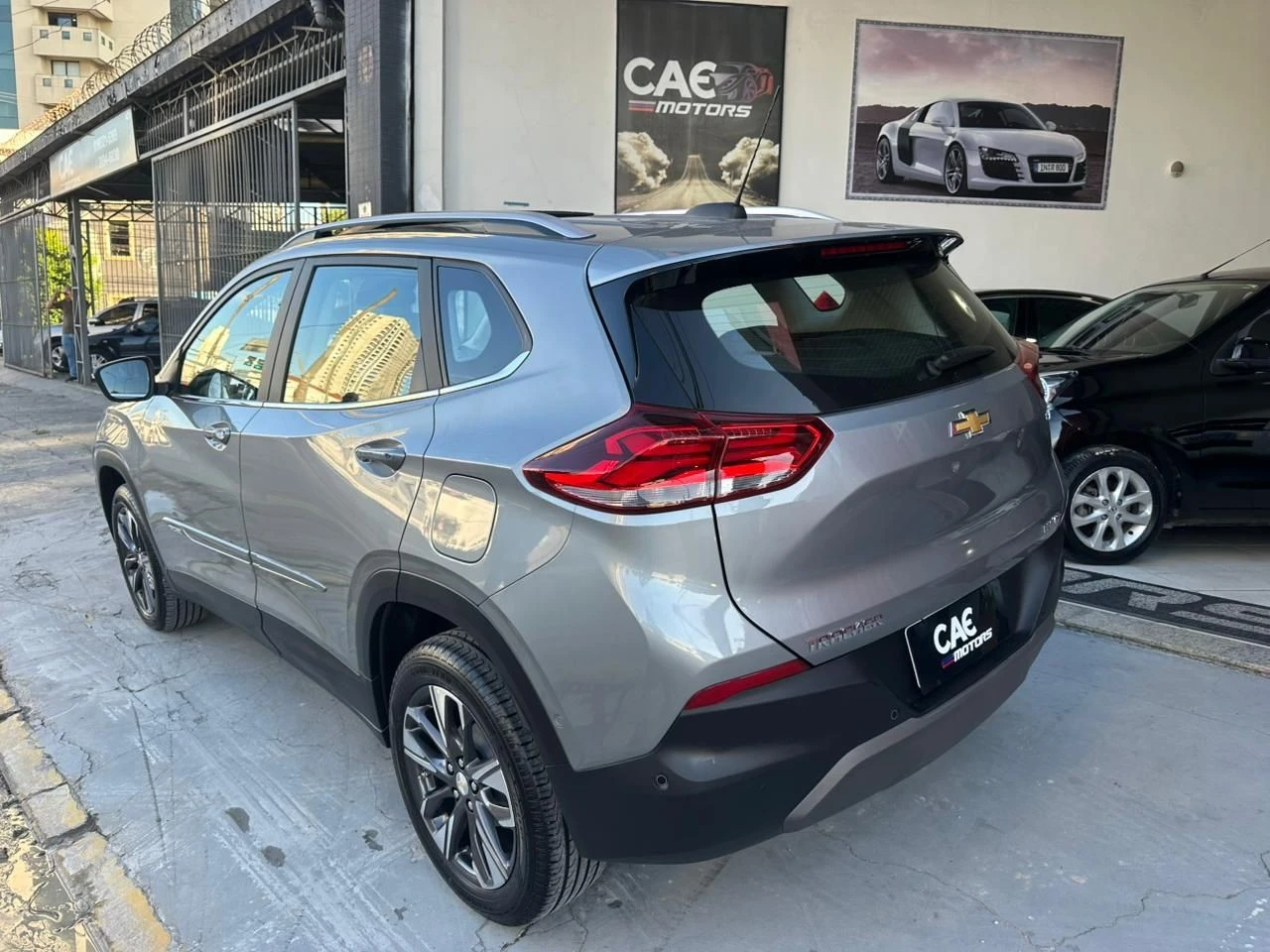 CHEVROLET TRACKER