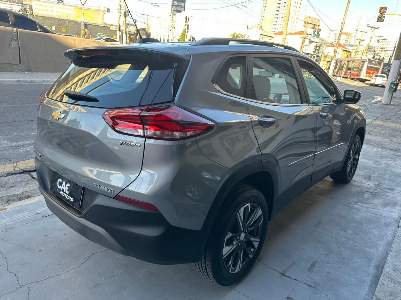 CHEVROLET TRACKER