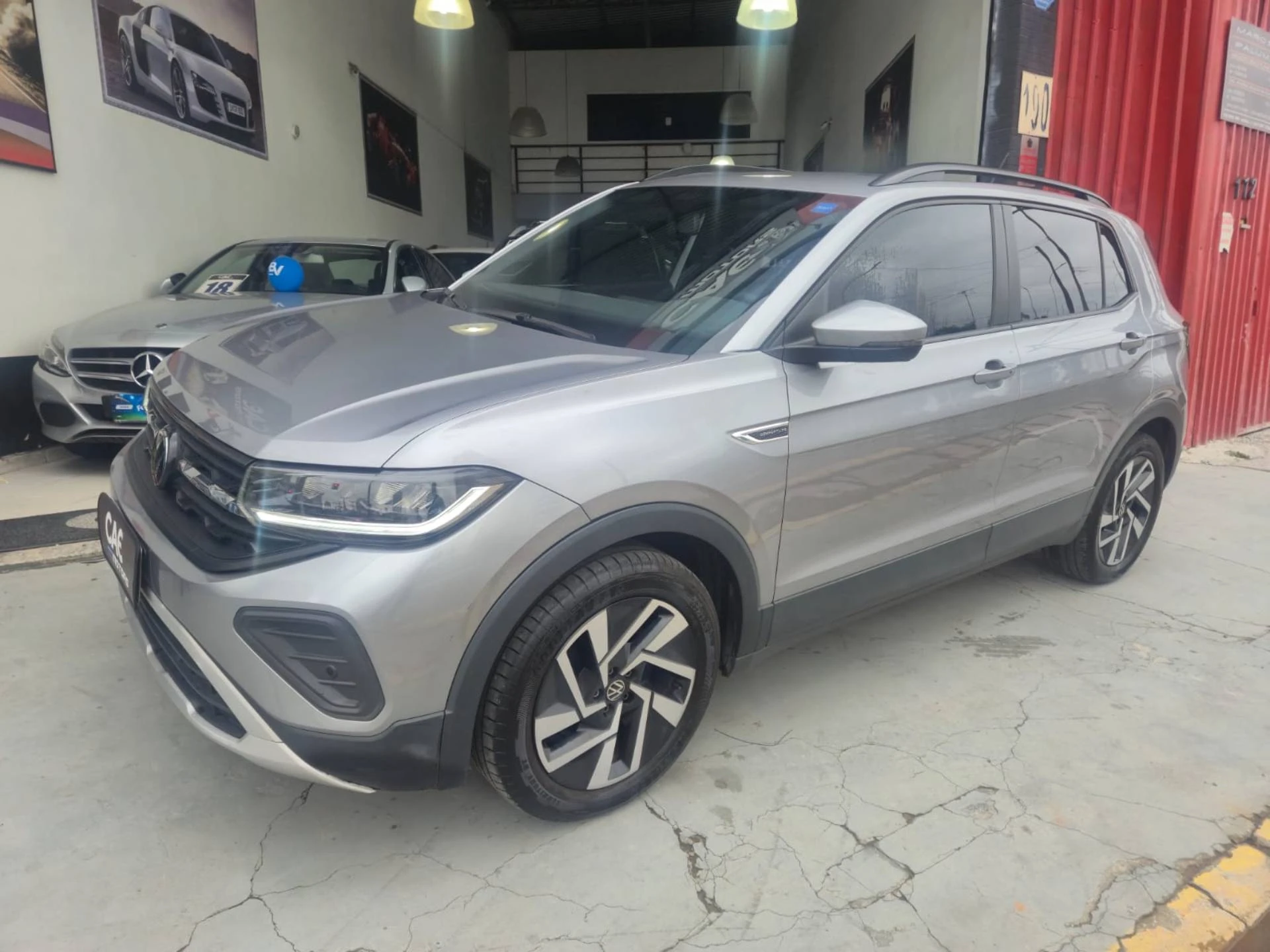 T-CROSS