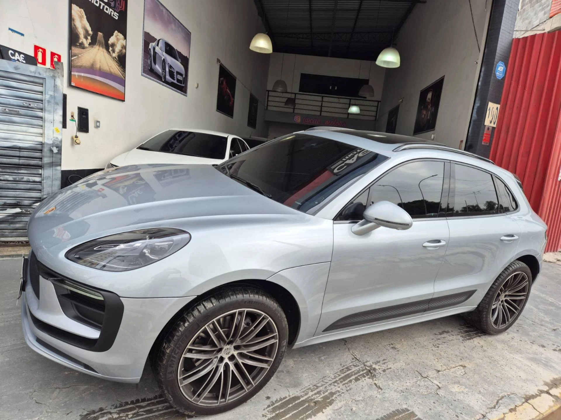 MACAN