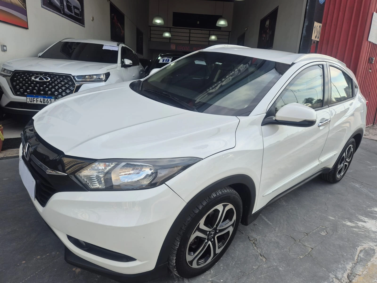 HR-V