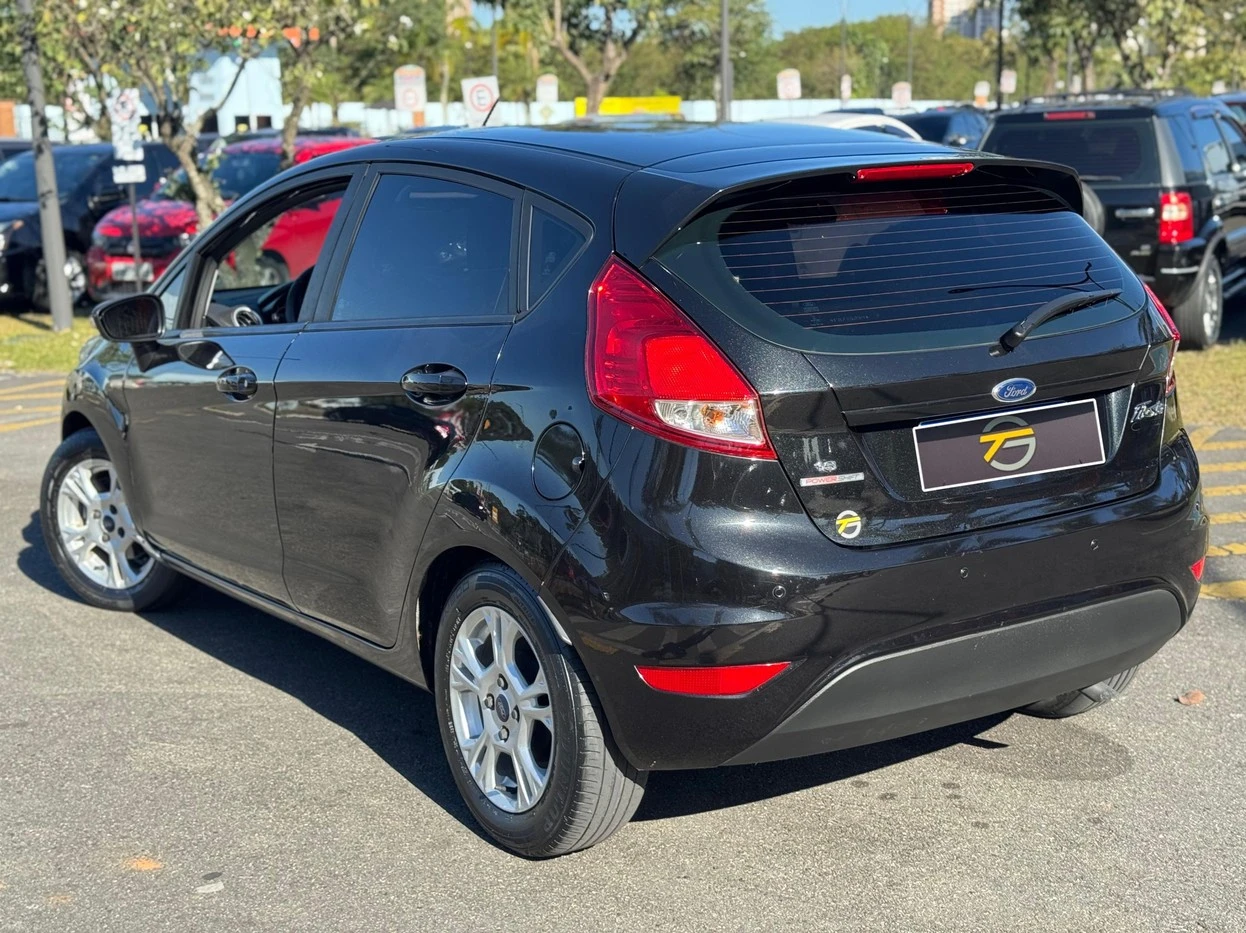 FORD FIESTA